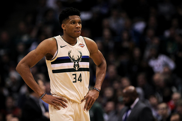 DFS NBA Optimal Lineups: February 1