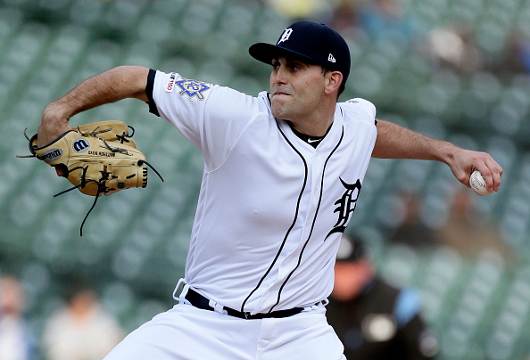 MLB DFS ExampleLineups: May 3