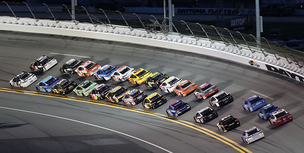 DFS NASCAR: Quaker State 400 Track Breakdown