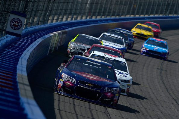 DFS NASCAR: Auto Club 400 Optimal Lineups