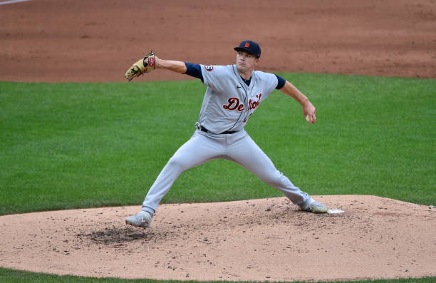 MLB DFS Hit & Run: Playbook Core Plays - April 4 (Main)