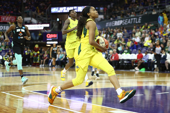 WNBA DFS Playbook & Example Lineups: July 19