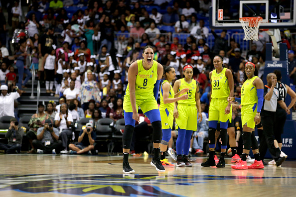 WNBA DFS Offseason News: Liz Cambage Trade