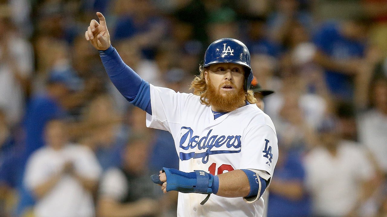 DFS MLB Optimal Lineups: May 1