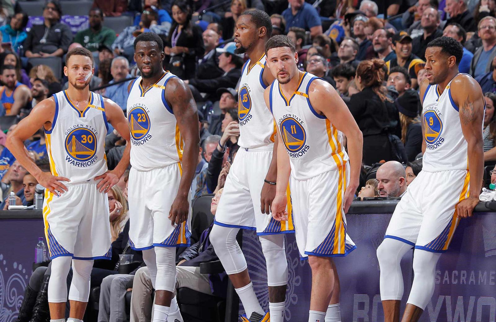 DFS NBA Playbook: November 4