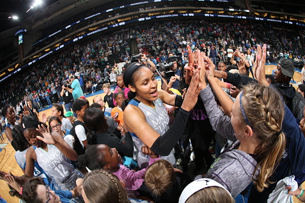 DFS WNBA Playbook & Optimal Lineups: August 6