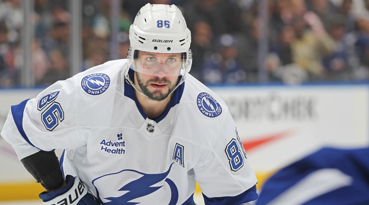 NHL Best Bets & DFS Cheat Sheet, 12/15: Picks, Predictions & Player PropsNHL Best Bets & DFS Cheat Sheet, 12/15: Picks, Predictions & Player Props