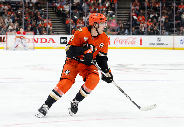 Leo Carlsson of the Anaheim Ducks