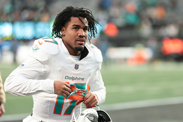 NFL Breaking News: Miami Dolphins Trade Jaylen Waddle to Denver Broncos
